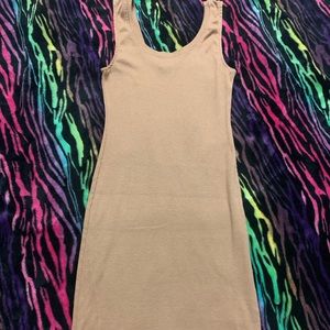 Beige/brown dress✨